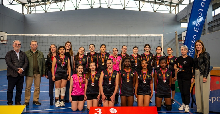 AE Sertã no pódio regional: uma jornada de superação e determinação no voleibol iniciado feminino